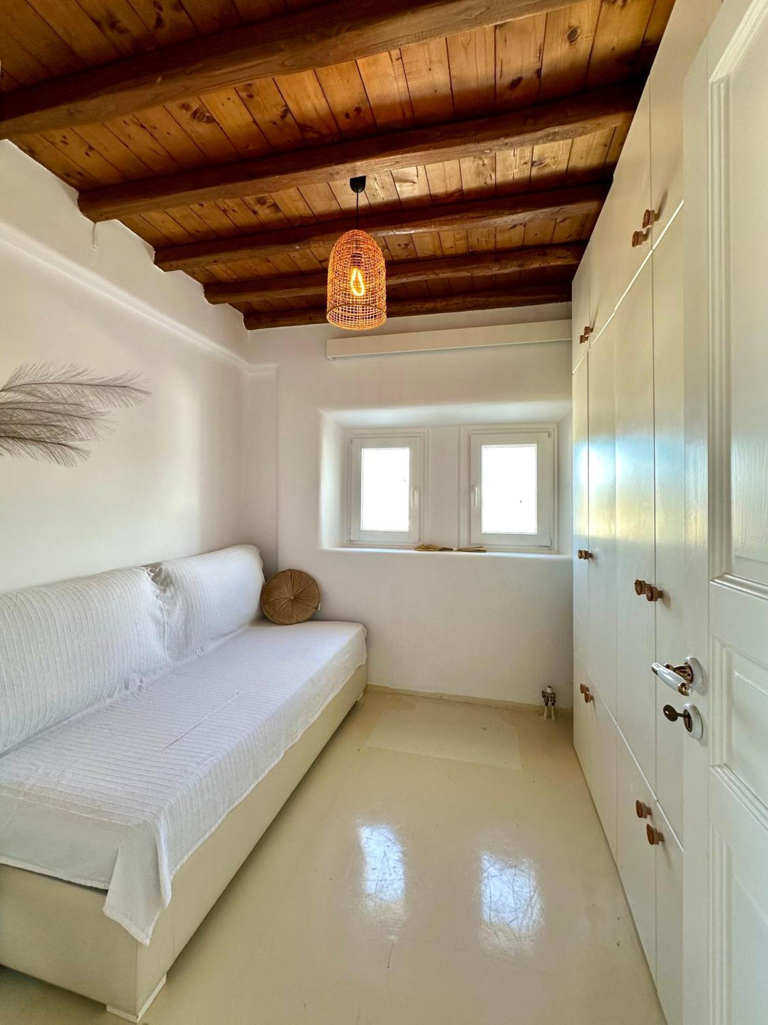 Myconian Unique In Marathi -elenas Hospitality - Villa Klouvas