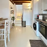 Myconian Unique Villa In Marathi -Elenas Hospitality -